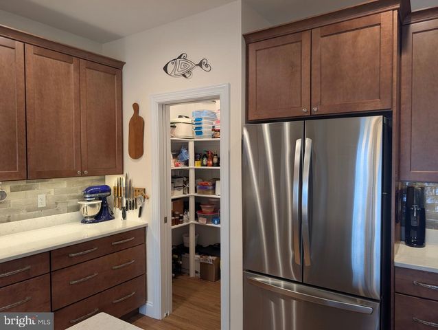 606 LILLIANA DR, Lebanon, PA 17046
