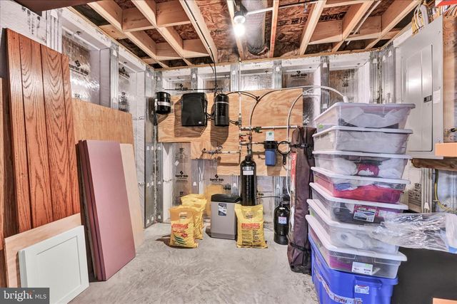 606 LILLIANA DR, Lebanon, PA 17046