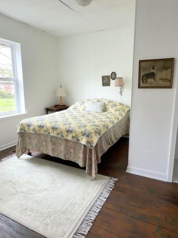537 W Main Street, Fennville, MI 49408