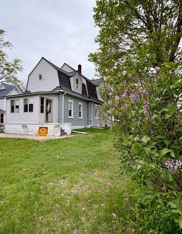 537 W Main Street, Fennville, MI 49408