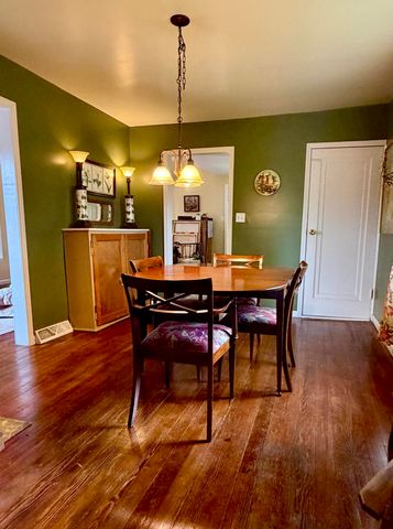 537 W Main Street, Fennville, MI 49408