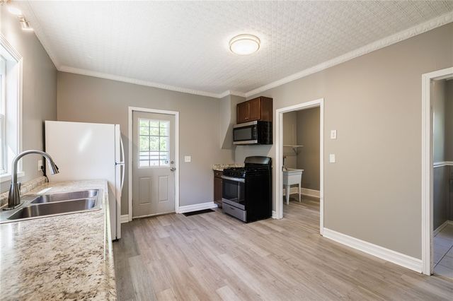 117 North Lincoln Road, East Rochester, NY 14445