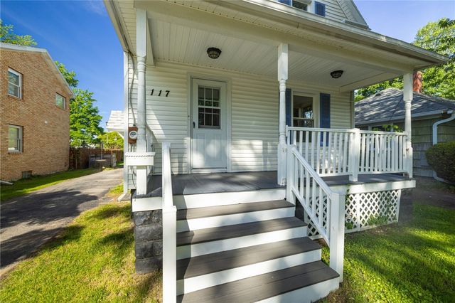 117 North Lincoln Road, East Rochester, NY 14445