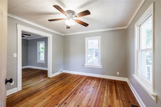 117 North Lincoln Road, East Rochester, NY 14445