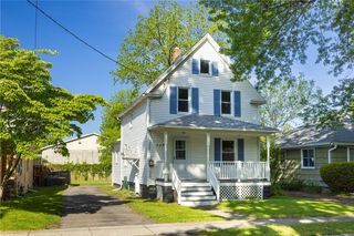 117 North Lincoln Road, East Rochester, NY 14445
