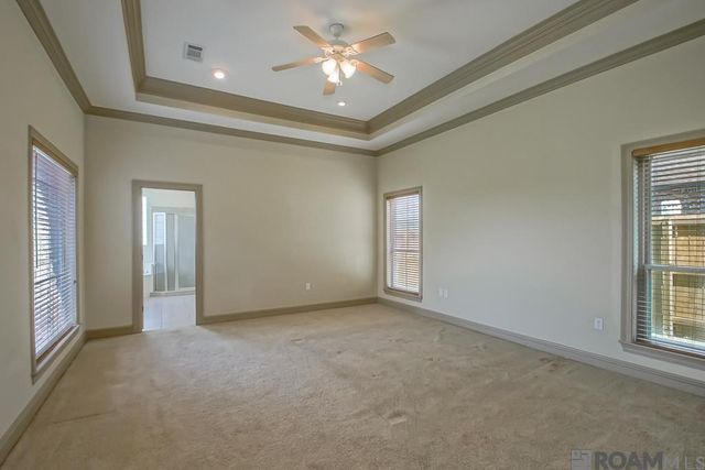 8602 Foxfield Dr, Baton Rouge, LA 70809