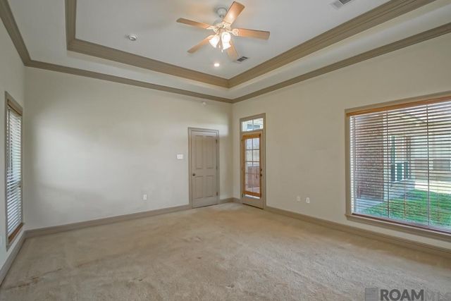 8602 Foxfield Dr, Baton Rouge, LA 70809