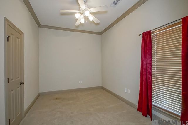 8602 Foxfield Dr, Baton Rouge, LA 70809