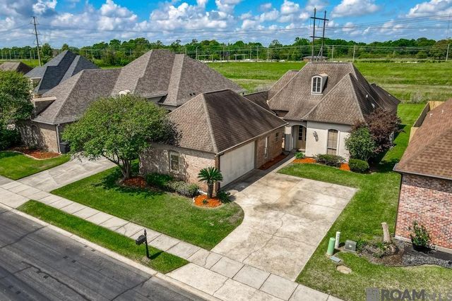 8602 Foxfield Dr, Baton Rouge, LA 70809