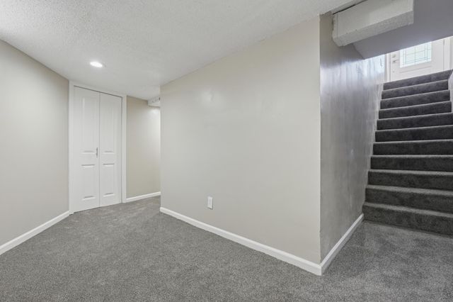 761 Bartelmy Lane N, Maplewood, MN 55119