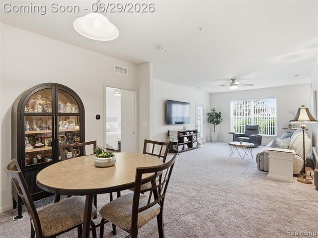 21936 Andover Drive, Macomb, MI 48042