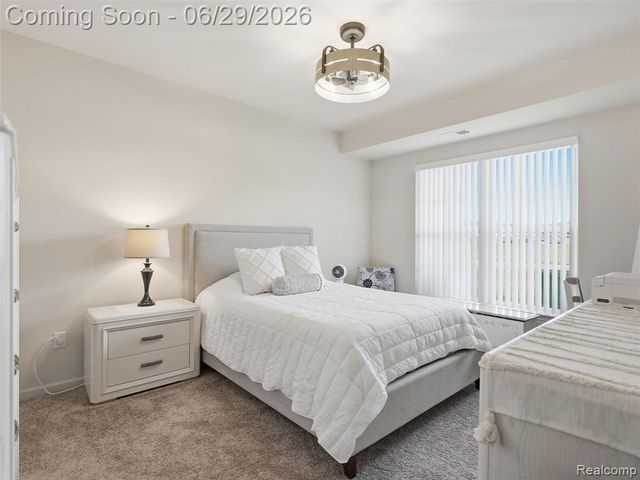 21936 Andover Drive, Macomb, MI 48042