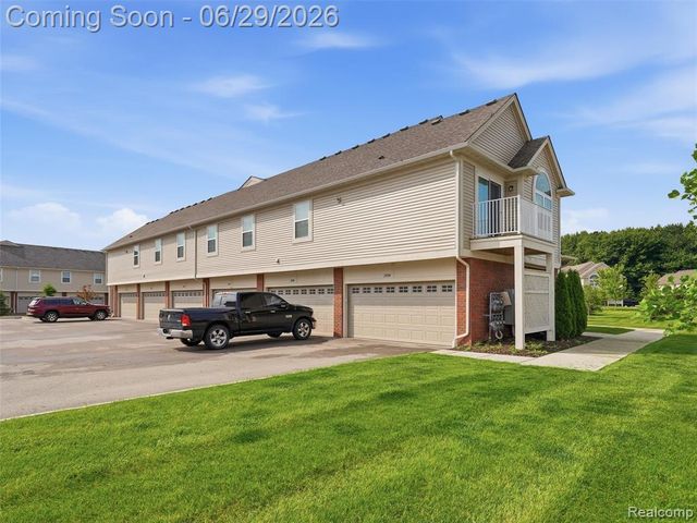 21936 Andover Drive, Macomb, MI 48042