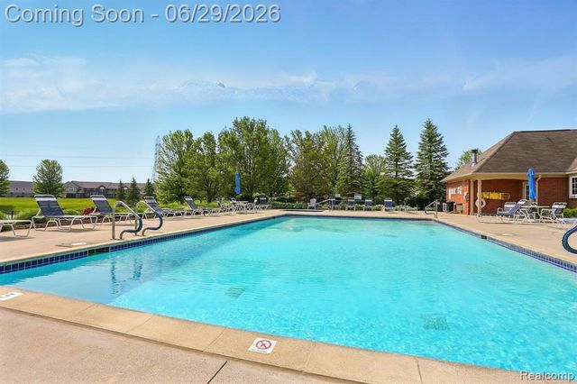 21936 Andover Drive, Macomb, MI 48042