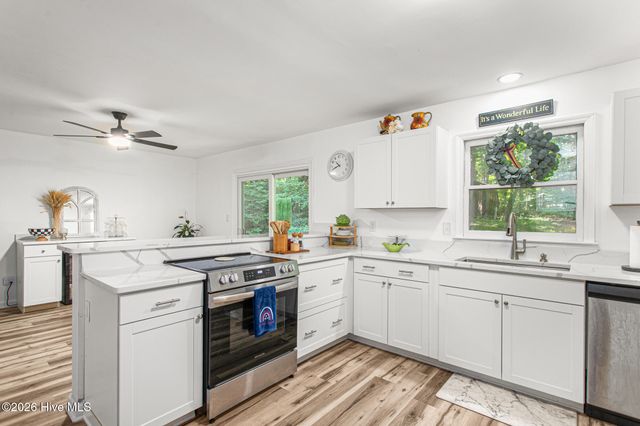 1832 Travis Lane, Burlington, NC 27217