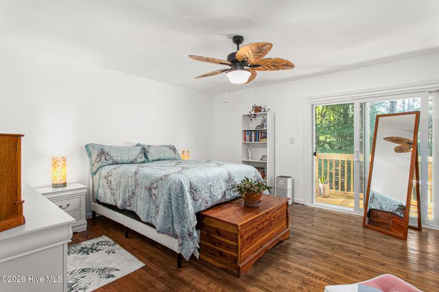 1832 Travis Lane, Burlington, NC 27217