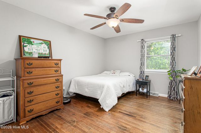 1832 Travis Lane, Burlington, NC 27217