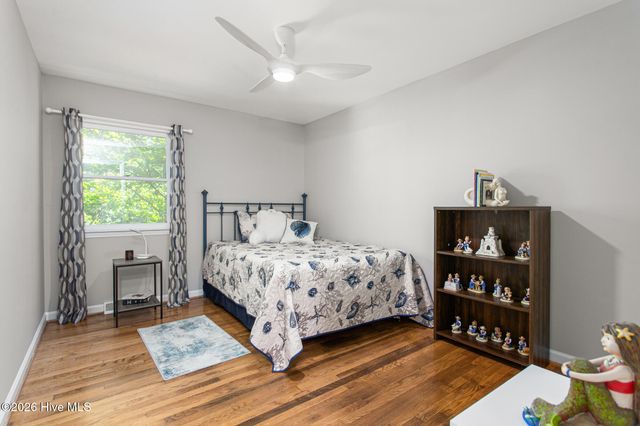 1832 Travis Lane, Burlington, NC 27217