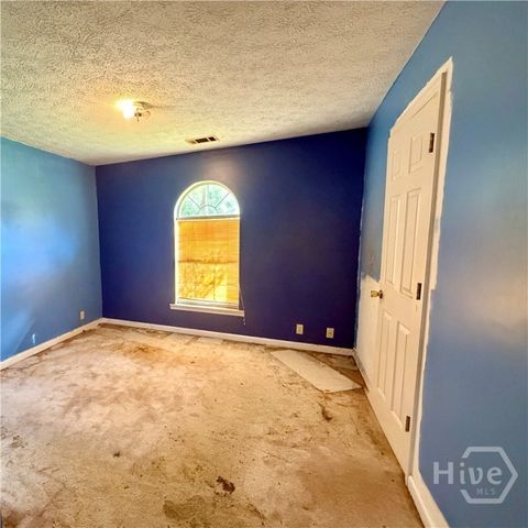 395 Lemans Dr, Bloomingdale, GA 31302