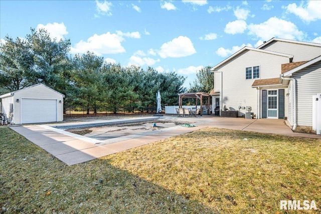 13627 N WILD SPRUCE Lane, Chillicothe, IL 61523