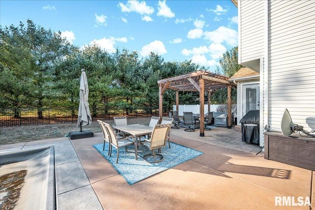 13627 N WILD SPRUCE Lane, Chillicothe, IL 61523