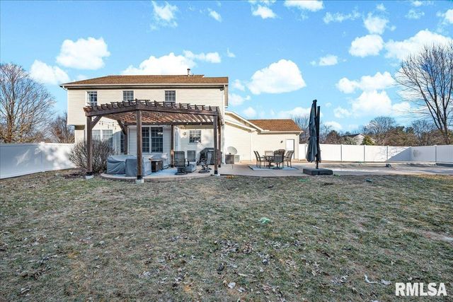 13627 N WILD SPRUCE Lane, Chillicothe, IL 61523