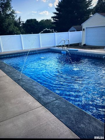 13627 N WILD SPRUCE Lane, Chillicothe, IL 61523