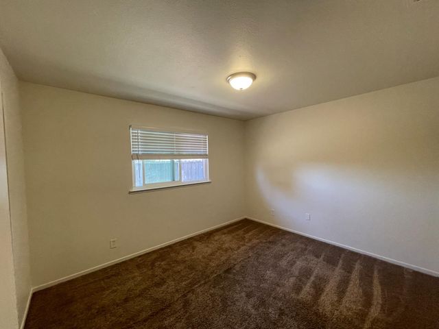 2626 W Garland Avenue, Fresno, CA 93705