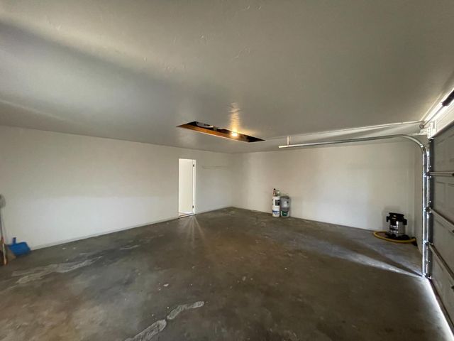 2626 W Garland Avenue, Fresno, CA 93705