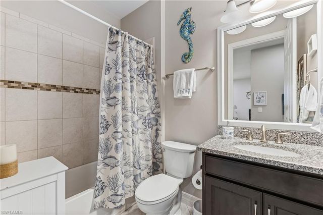 10947 Glenhurst ST, Fort Myers, FL 33913