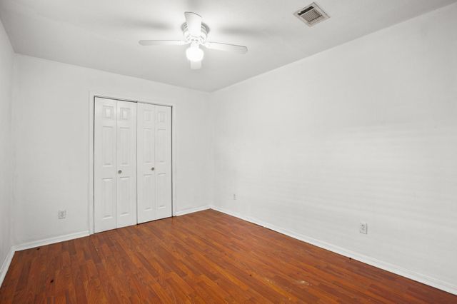 2610 E 3rd ST B, Austin, TX 78702