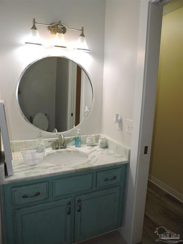 12134 Longwood Dr, Pensacola, FL 32507