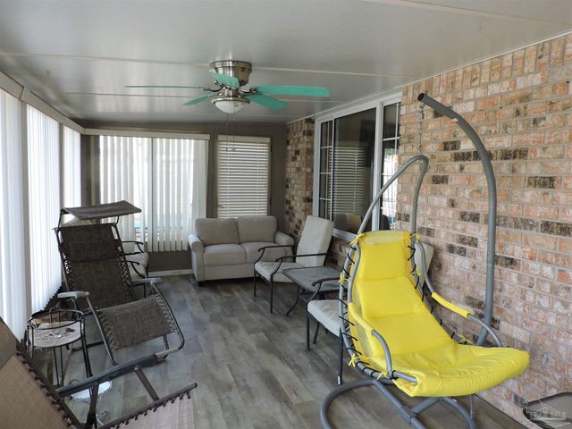 12134 Longwood Dr, Pensacola, FL 32507