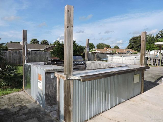 12134 Longwood Dr, Pensacola, FL 32507