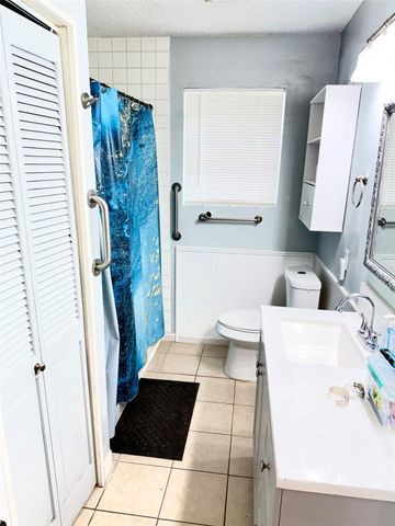 2203 Post Oak RD, Rockdale, TX 76567