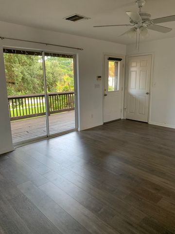 121 S Oak Street, Lantana, FL 33462