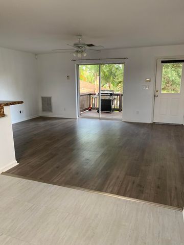 121 S Oak Street, Lantana, FL 33462