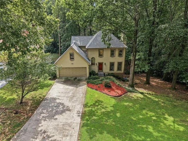 2746 Summercrest Lane, Duluth, GA 30096
