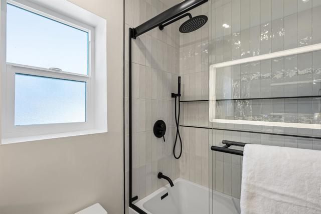 4687 Murat Ct, San Diego, CA 92117