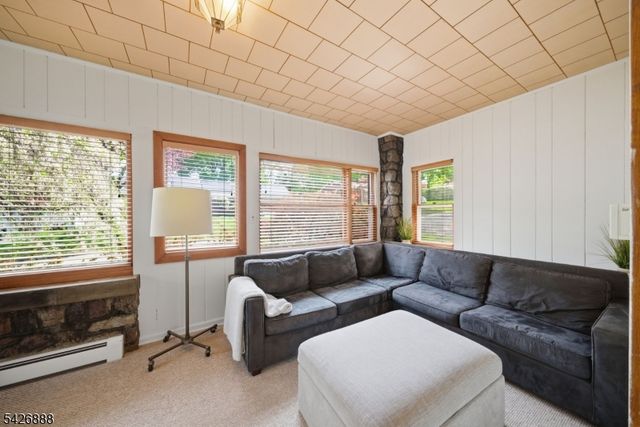 109 QUAKER AVENUE, Randolph Twp., NJ 07869