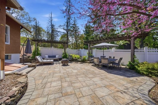 109 QUAKER AVENUE, Randolph Twp., NJ 07869