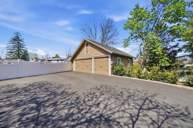 109 QUAKER AVENUE, Randolph Twp., NJ 07869