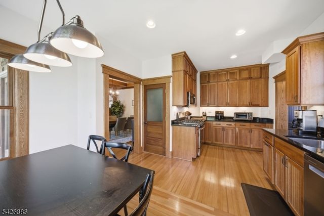 109 QUAKER AVENUE, Randolph Twp., NJ 07869