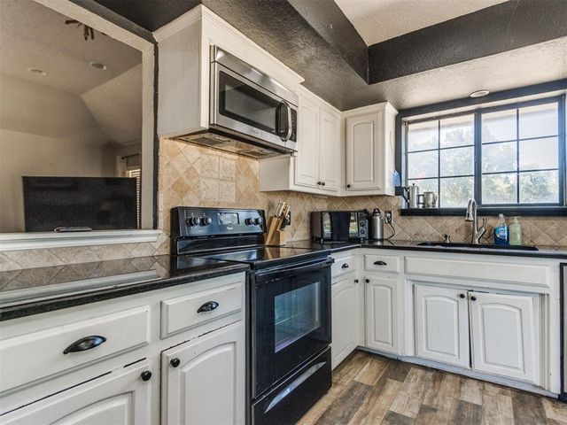 251 S Carolyn Drive, Choctaw, OK 73020