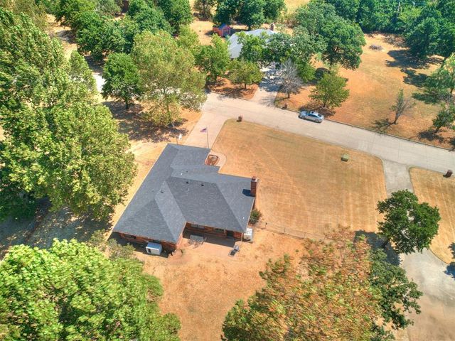 251 S Carolyn Drive, Choctaw, OK 73020