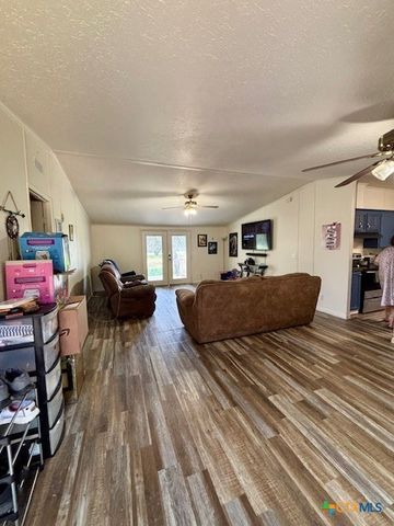 6430 E US Highway 84, Gatesville, TX 76528