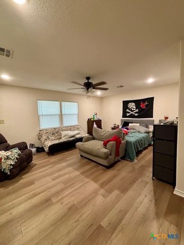 6430 E US Highway 84, Gatesville, TX 76528