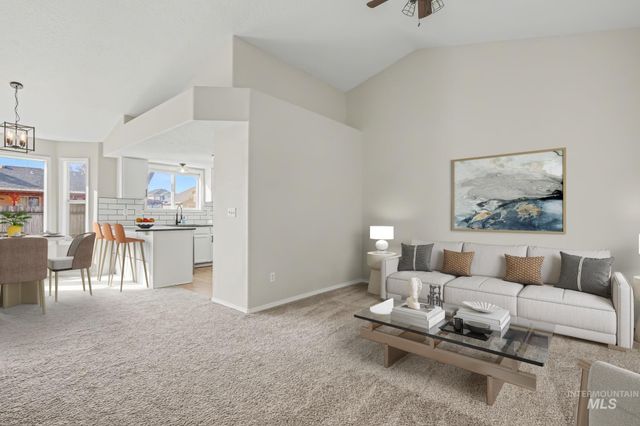 417 S Valley Dr, Nampa, ID 83686