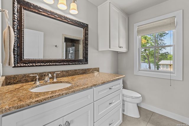 157 LAKE BND, Mcqueeney, TX 78123