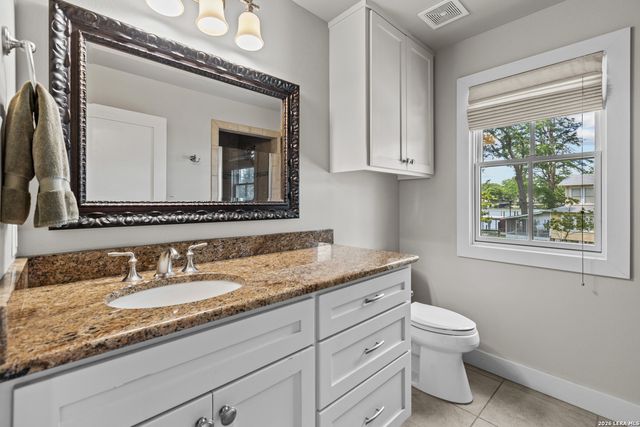 157 LAKE BND, Mcqueeney, TX 78123